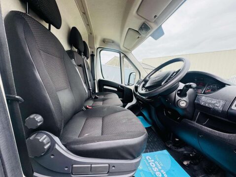 Peugeot Boxer 2.2 Boxer 335 Professional L2H2 Blue HDi 9