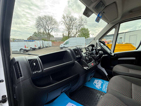 Vauxhall Movano 2.2 Movano L3H2 F3500 Dynamic TD S/S 11
