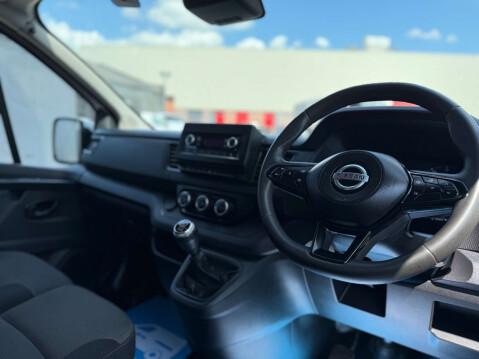 Nissan Primastar 2.0 Primastar Acenta dCi 10