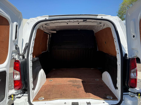 Vauxhall Combo 1.5 Combo 2300 Sportive S/S 11