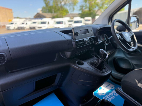 Vauxhall Combo 1.5 Combo 2300 Sportive S/S 14