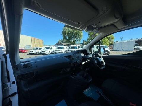 Peugeot Partner 1.5 Partner Professional L2 Blue HDi 11