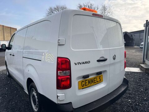 Vauxhall Vivaro 1.5 Vivaro F2900 Dynamic S/S 7