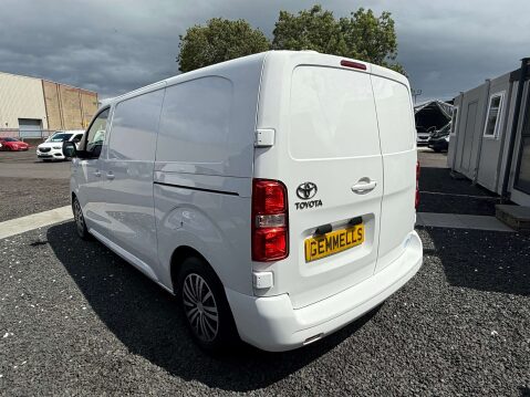 Toyota Proace 1.6 Proace Comfort 6