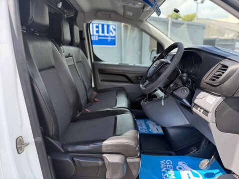 Toyota Proace 1.6 Proace Comfort 13