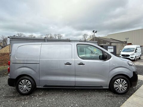 Vauxhall Vivaro 1.5 Vivaro 2700 Edition S/S 6