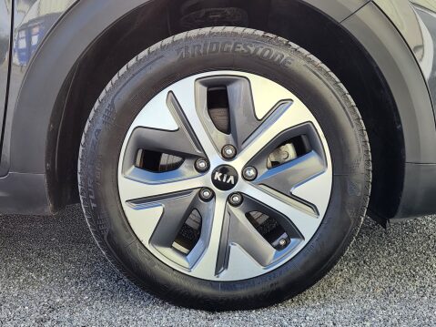 Kia Niro 3 18