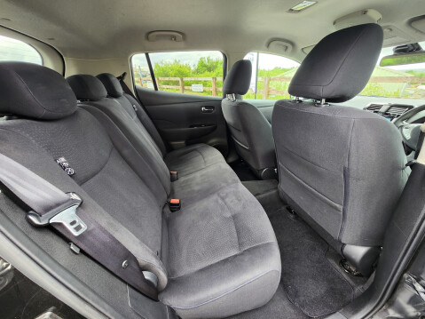 Nissan LEAF ACENTA 24 11