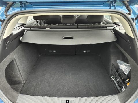 MG MG5 EXCITE 10