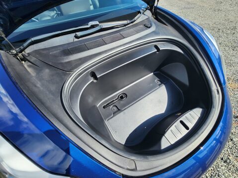 Tesla Model 3 STANDARD RANGE PLUS 16