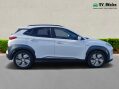 Hyundai KONA PREMIUM SE 5