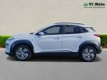 Hyundai KONA PREMIUM SE 6