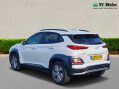 Hyundai KONA PREMIUM SE 7