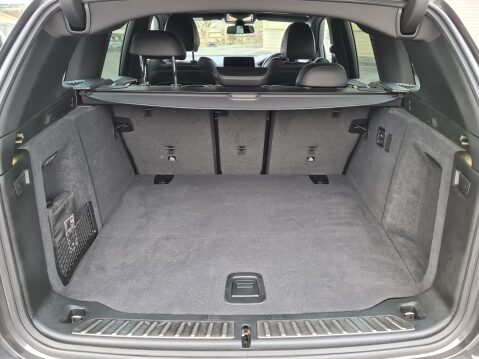 BMW Ix3 PREMIER EDITION 13