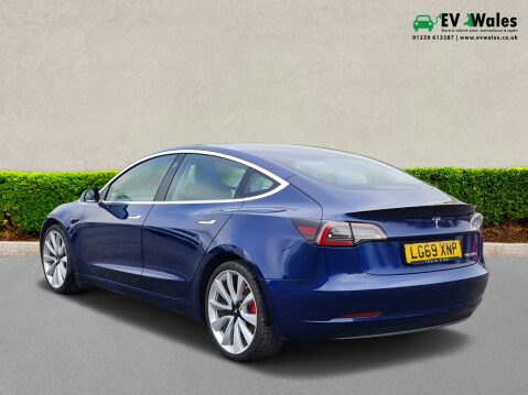 Tesla Model 3 PERFORMANCE AWD 5