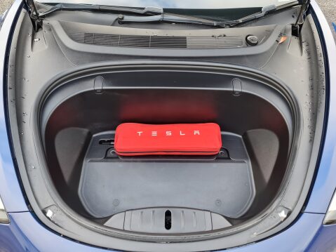 Tesla Model 3 PERFORMANCE AWD 28