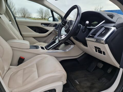 Jaguar I-Pace HSE 12