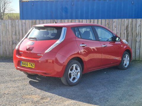 Nissan LEAF ACENTA 24kWh 4