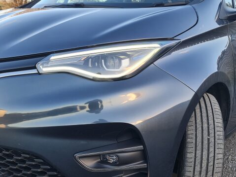 Renault Zoe ICONIC 10