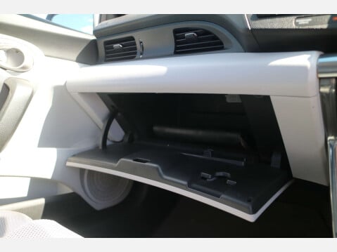 Honda CR-Z 1.5 CR-Z Sport i-VTec IMA Hybrid 3dr 36