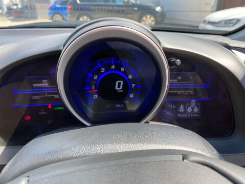 Honda CR-Z 1.5 CR-Z Sport i-VTec IMA Hybrid 3dr 23
