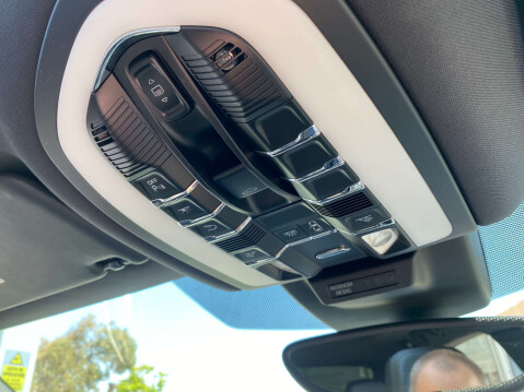 Porsche Macan 3.0 Macan S Semi-Auto 4WD 5dr 53