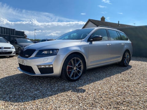 Skoda Octavia 2.0 Octavia vRS TSi Semi-Auto 5dr 6