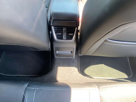 Skoda Octavia 2.0 Octavia vRS TSi Semi-Auto 5dr 29
