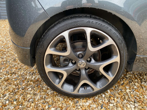 Vauxhall Corsa 1.6 Corsa VXR 3dr 44