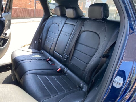 Mercedes-Benz GLC 2.1 GLC 220 D 4Matic AMG Line Auto 4WD 5dr 16