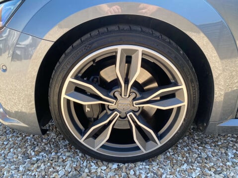 Audi TT 2.0 TTS TFSI Quattro Semi-Auto 4WD 2dr 41