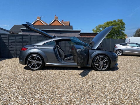 Audi TT 2.0 TTS TFSI Quattro Semi-Auto 4WD 2dr 44