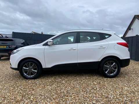 Hyundai ix35 2.0 ix35 SE 4WD CRDi Auto 4WD 5dr 6