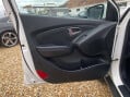 Hyundai ix35 2.0 ix35 SE 4WD CRDi Auto 4WD 5dr 12