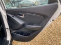 Hyundai ix35 2.0 ix35 SE 4WD CRDi Auto 4WD 5dr 19