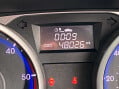 Hyundai ix35 2.0 ix35 SE 4WD CRDi Auto 4WD 5dr 26