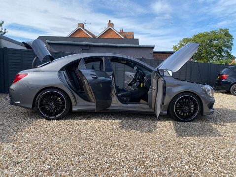 Mercedes-Benz CLA Class 2.0 CLA45 AMG 4Matic Auto 4WD 4dr 4