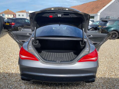 Mercedes-Benz CLA Class 2.0 CLA45 AMG 4Matic Auto 4WD 4dr 10