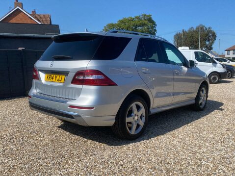 Mercedes-Benz M Class 3.0 ML350 AMG Sport Bluetec Auto 4WD 5dr 10