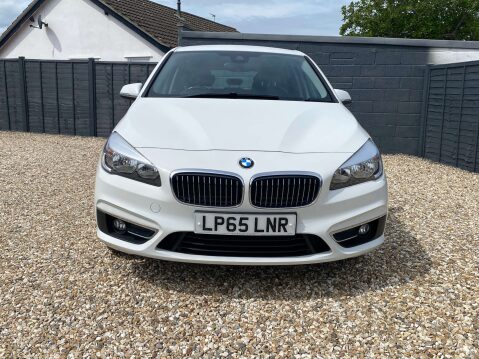 BMW 2 Series 2.0 220d Luxury Auto 5dr 4