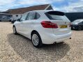 BMW 2 Series 2.0 220d Luxury Auto 5dr 7