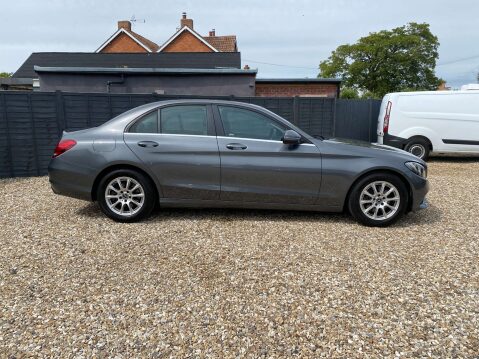 Mercedes-Benz C Class 2.1 C 220 SE D Auto 4dr 3