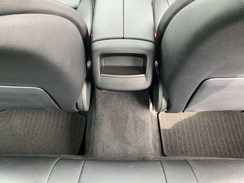 Mercedes-Benz C Class 2.1 C 220 SE D Auto 4dr 28