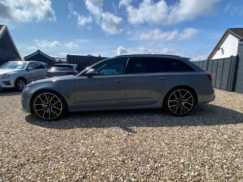 Audi A6 4.0 RS 6 Performance TFSI Quattro Auto 4WD 5dr 7