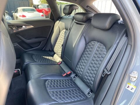 Audi A6 4.0 RS 6 Performance TFSI Quattro Auto 4WD 5dr 17