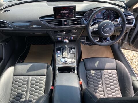 Audi A6 4.0 RS 6 Performance TFSI Quattro Auto 4WD 5dr 30