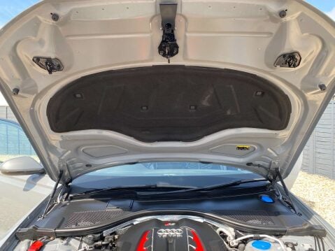 Audi A6 4.0 RS 6 Performance TFSI Quattro Auto 4WD 5dr 47