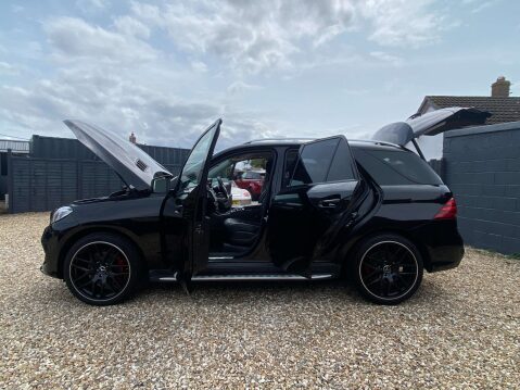 Mercedes-Benz GLE 3.0 GLE 350 D 4Matic AMG Line Auto 4WD 5dr 50