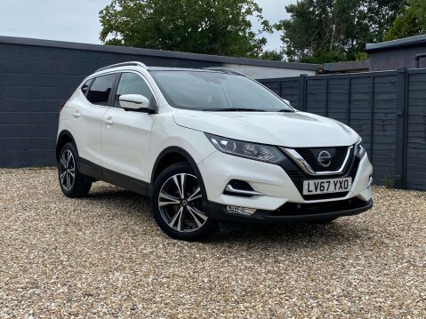 Nissan Qashqai 1.2 Qashqai N-Connecta DiG-T CVT 5dr 2