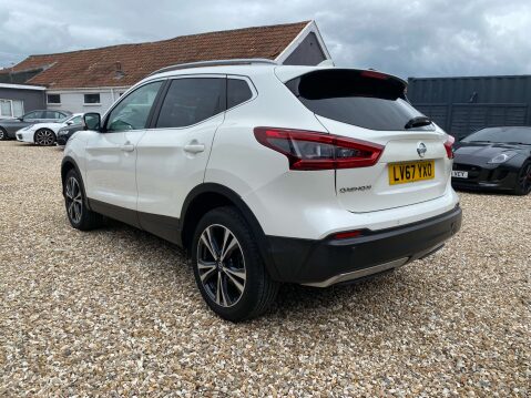 Nissan Qashqai 1.2 Qashqai N-Connecta DiG-T CVT 5dr 8